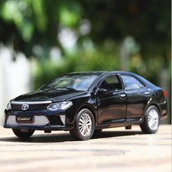 Toyota Camry 1:32 Scale Toy With Lights and Sound